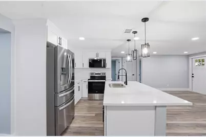 5721 65th Avenue N, Pinellas Park, FL 33781 - Photo 7