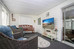 2266 Piazza Dr, Sarasota, FL 34238 - Photo 35