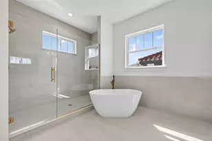 842 30th Ave, Saint Petersburg, FL 33704 - Photo 25