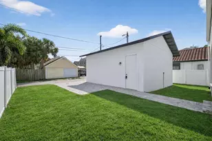 842 30th Ave, Saint Petersburg, FL 33704 - Photo 31