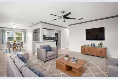 1904 Canterbury Lane #13, Sun City Center, FL 33573 - Photo 3