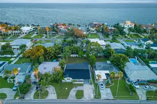 3947 Overlook Dr NE, Saint Petersburg, FL 33703 - Photo 19