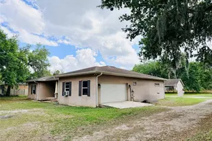 7001 W Dormany Rd, Plant City, FL 33565 - Photo 11