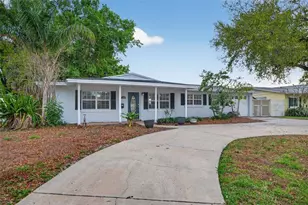 1414 85th Ave N, Saint Petersburg, FL 33702 - Photo 3