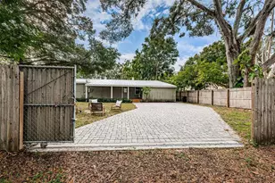 1735 23rd Ave N, Saint Petersburg, FL 33713 - Photo 5