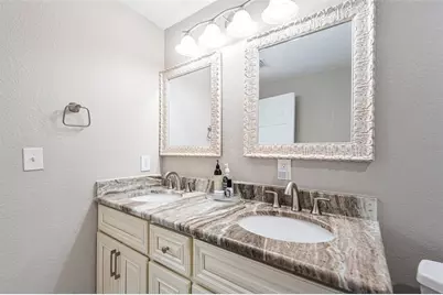 1735 23rd Avenue N, Saint Petersburg, FL 33713 - Photo 17
