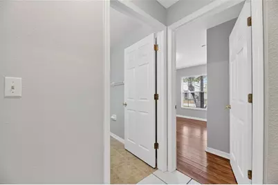 9613 Cypress Harbor Drive, Gibsonton, FL 33534 - Photo 15