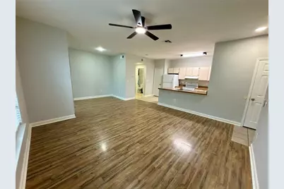 13235 Sanctuary Cove Drive #303, Temple Terrace, FL 33637 - Photo 3