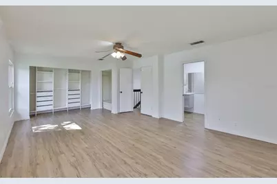 14805 Lake Forest Drive, Lutz, FL 33559 - Photo 21