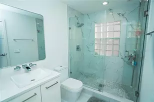 7035 Brescia Way, Orlando, FL 32819 - Photo 31