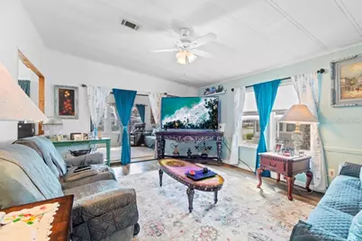 35057 McCulloughs Leap, Zephyrhills, FL 33541 - Photo 5