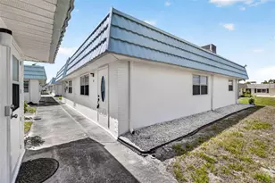 1801 Bedford Ln, Sun City Center, FL 33573 - Photo 1
