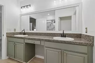 4901 Grist Mill Ct, Wimauma, FL 33598 - Photo 19