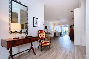 9448 Forest Hills Cir, Sarasota, FL 34238 - Photo 13