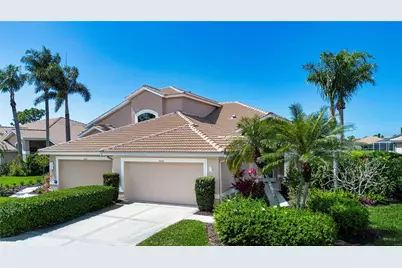 9448 Forest Hills Circle, Sarasota, FL 34238 - Photo 1