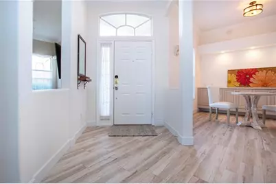 9448 Forest Hills Circle, Sarasota, FL 34238 - Photo 7