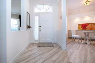 9448 Forest Hills Cir, Sarasota, FL 34238 - Photo 7