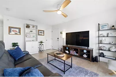 5174 Beach Drive SE #D, Saint Petersburg, FL 33705 - Photo 3