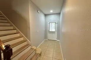 1506 Hillview Ln, Tarpon Springs, FL 34689 - Photo 5
