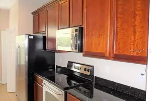 1506 Hillview Ln, Tarpon Springs, FL 34689 - Photo 7