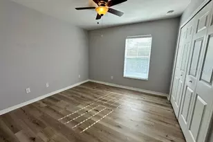 1506 Hillview Ln, Tarpon Springs, FL 34689 - Photo 23