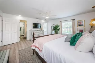 4834 Beach Dr SE, Saint Petersburg, FL 33705 - Photo 17