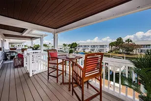 4834 Beach Dr SE, Saint Petersburg, FL 33705 - Photo 5