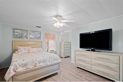 5250 Dean Dairy Road, Zephyrhills, FL 33541 - Photo 15