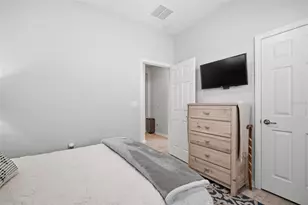 31477 Westbury Ests Ave, Wesley Chapel, FL 33545 - Photo 29