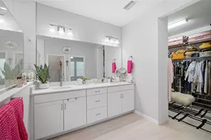 31477 Westbury Ests Ave, Wesley Chapel, FL 33545 - Photo 41