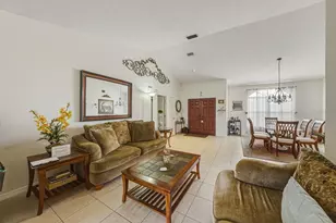 2104 Haydon Ct, Brandon, FL 33511 - Photo 9