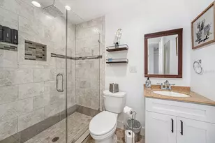 8017 Dell Dr, Tampa, FL 33615 - Photo 7