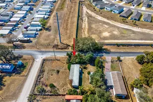 4512 Lane Rd, Zephyrhills, FL 33541 - Photo 13