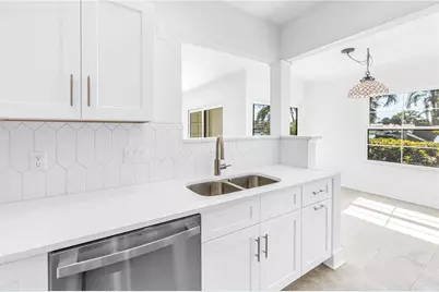 509 Plaza Seville Court #19, Treasure Island, FL 33706 - Photo 23