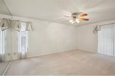 17913 Clear Lake Drive, Lutz, FL 33548 - Photo 35