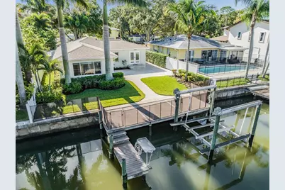 640 Geneva Place, Tampa, FL 33606 - Photo 1