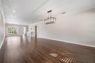 640 Geneva Pl, Tampa, FL 33606 - Photo 3