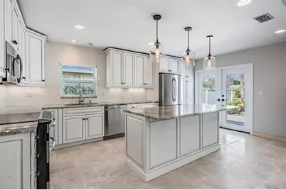 640 Geneva Place, Tampa, FL 33606 - Photo 7