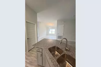 13064 Kent Bradley Street, Dade City, FL 33525 - Photo 7