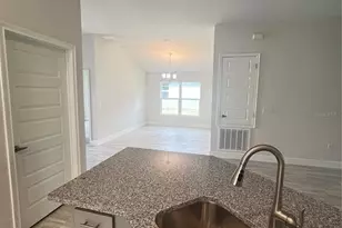 13064 Kent Bradley St, Dade City, FL 33525 - Photo 7