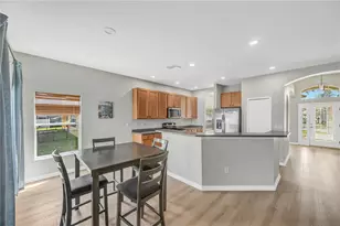 1834 Mira Lago Cir, Ruskin, FL 33570 - Photo 17