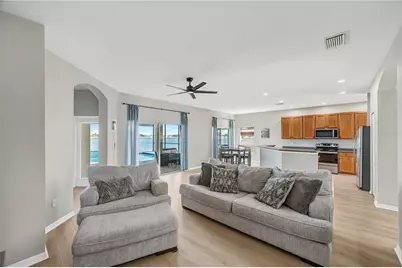 1834 Mira Lago Circle, Ruskin, FL 33570 - Photo 21