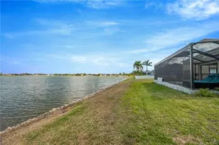 1834 Mira Lago Cir, Ruskin, FL 33570 - Photo 49