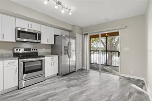 7218 E Bank Dr, Tampa, FL 33617 - Photo 7