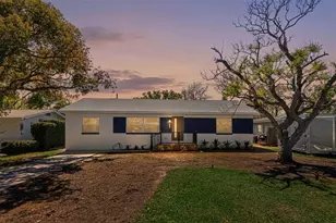 2221 Terrace Dr N, Clearwater, FL 33765 - Photo 3