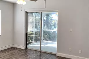 7150 E Bank Dr, Tampa, FL 33617 - Photo 5