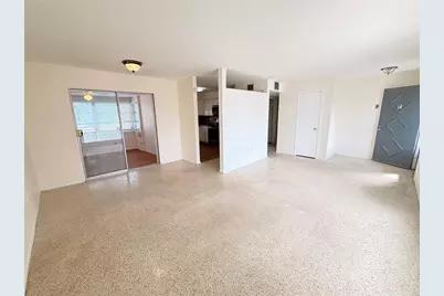 713 Thunderbird Avenue, Sun City Center, FL 33573 - Photo 7