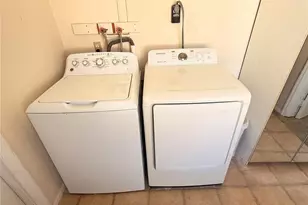 713 Thunderbird Ave, Sun City Center, FL 33573 - Photo 29