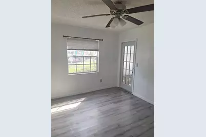 11910 Skylake Place #E, Temple Terrace, FL 33617 - Photo 17
