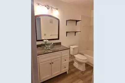 11910 Skylake Place #E, Temple Terrace, FL 33617 - Photo 19